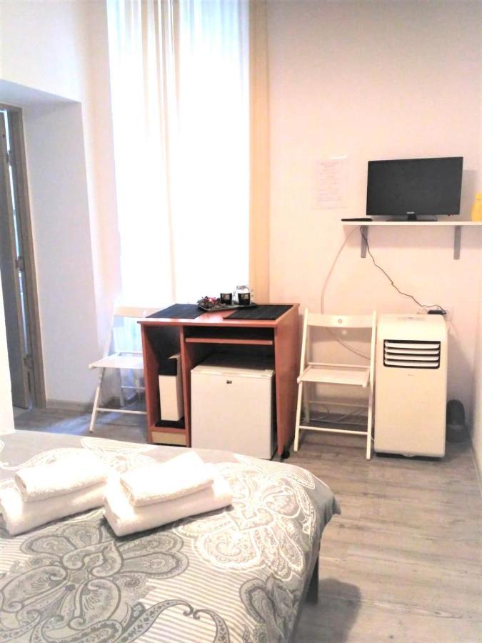 Studio Piata Amzei 1 Apartment Bukares Bagian luar foto